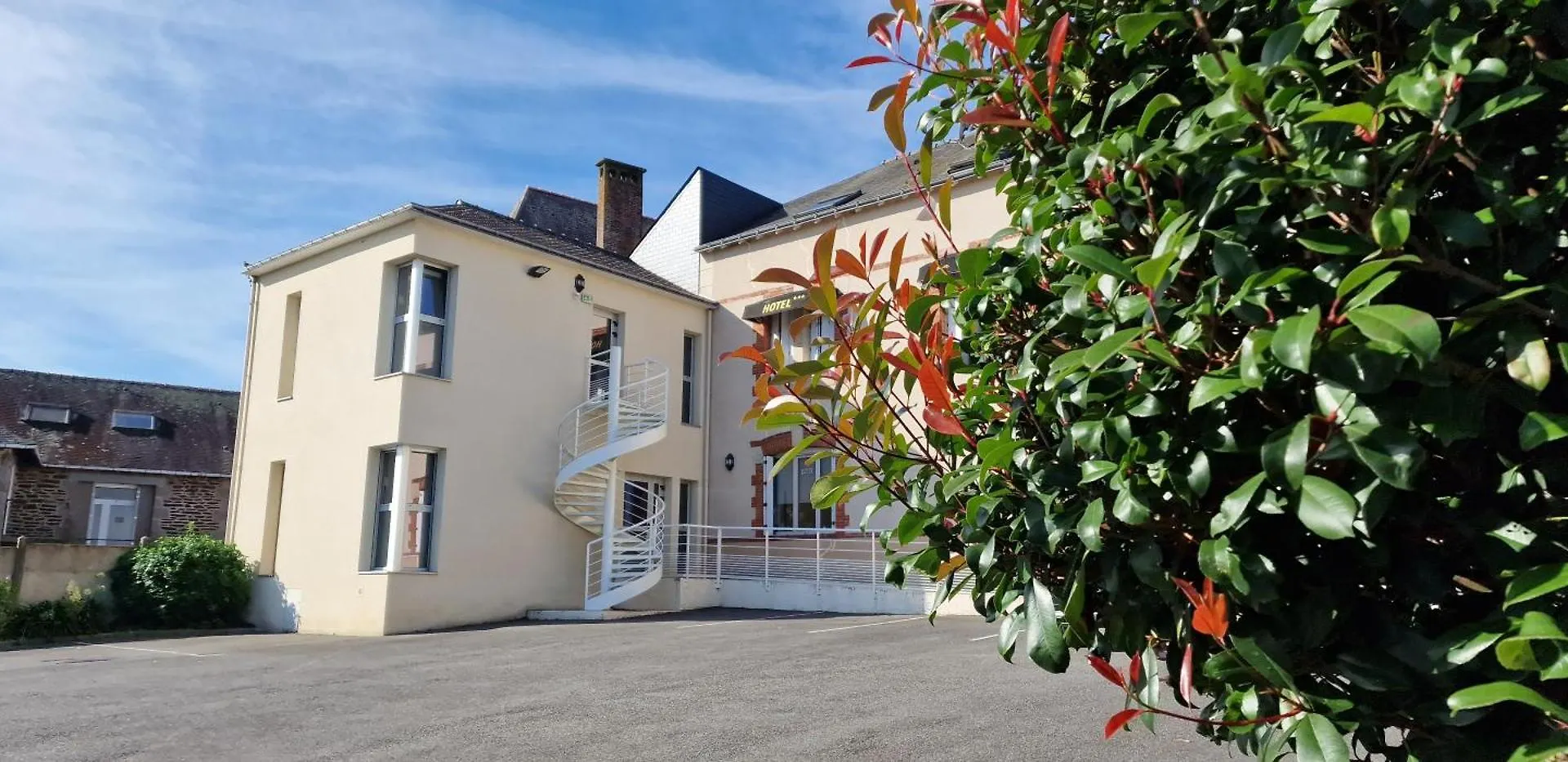 Hotel Le Bellevue Guer